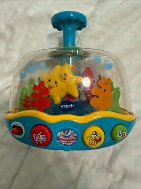 Vtech Learn & Spin Aquarium Toy - Blue and Yellow